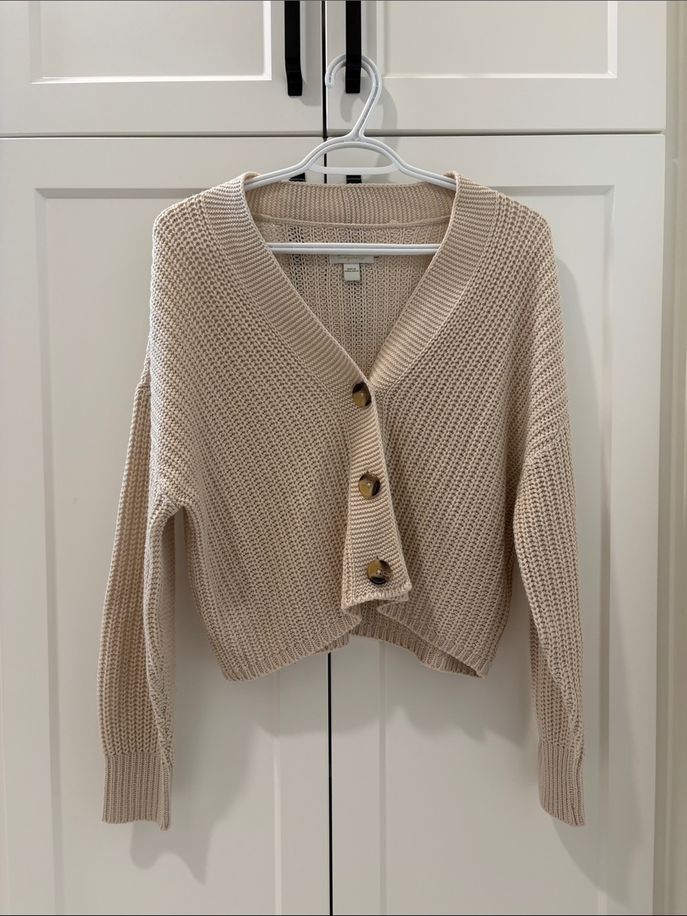 Only Beige Chunky V-Neck Button Cardigan
